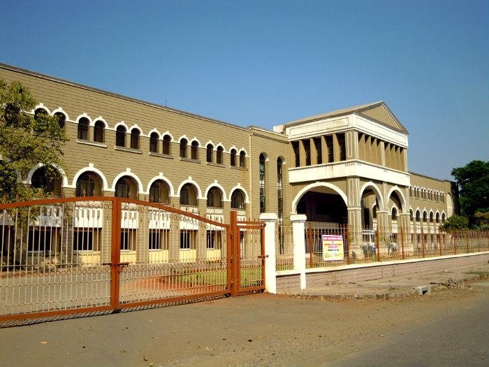 Top 10 colleges in Maharashtra